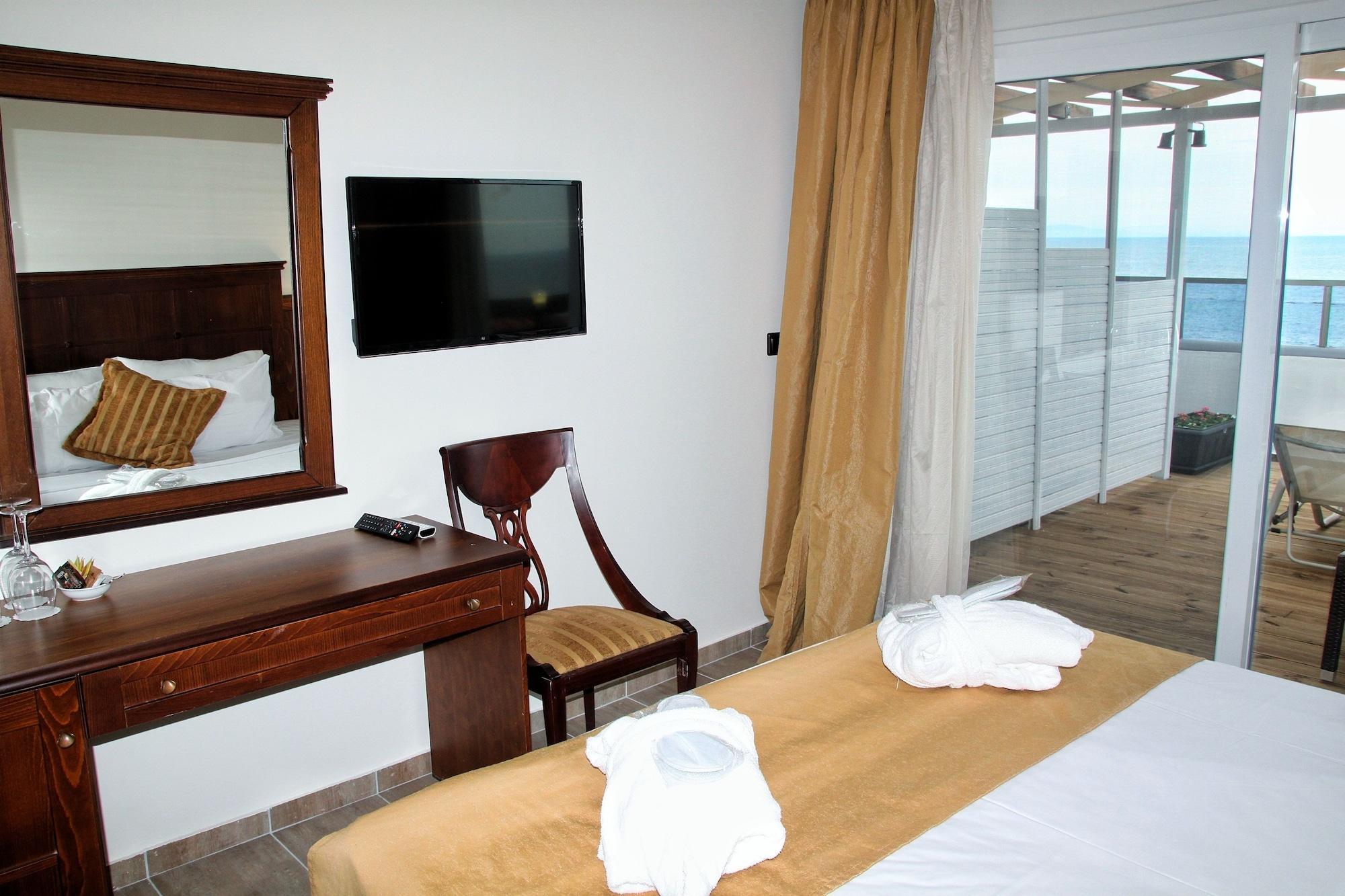 Paralia Beach Boutique Hotel Екстер'єр фото