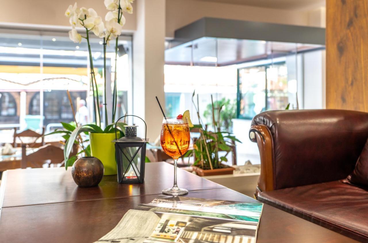 Paralia Beach Boutique Hotel Екстер'єр фото